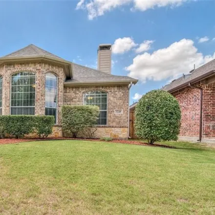Rent this 3 bed house on 3248 Munstead Trail in Frisco, TX 75033