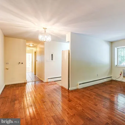 Image 4 - 7716, 7718, 7720 Maple Avenue, Takoma Park, MD 20912, USA - Condo for sale