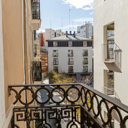 Image 4 - Granier, Plaça del Mercat, 46001 Valencia, Spain - Apartment for rent