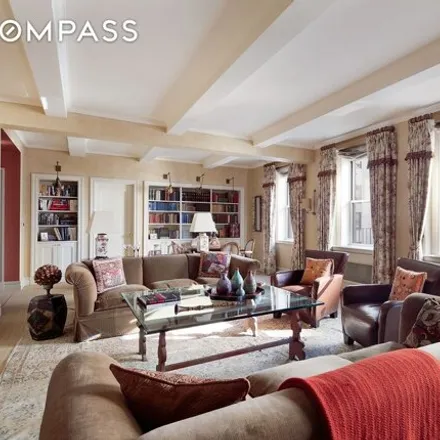 Image 5 - Lombardy Hotel, 111 East 56th Street, New York, NY 10022, USA - Apartment for sale