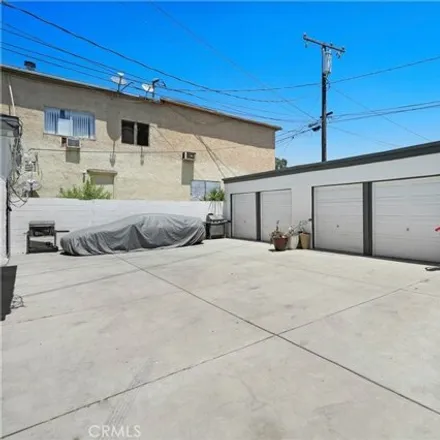 Image 3 - 8285 Tapia Via Drive, Rancho Cucamonga, CA 91730, USA - House for sale