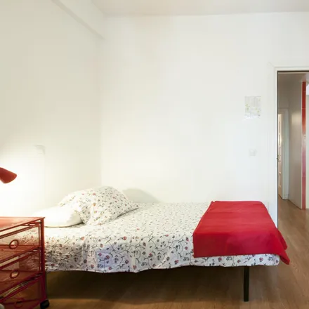 Rent this 4 bed room on Madrid in Calle de Peña de Francia, 15