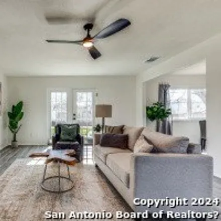 Image 7 - 9816 Broad Forest Street, San Antonio, TX 78250, USA - House for sale