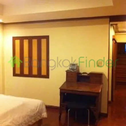 Image 2 - Bobsons Suites, Soi Sukhumvit 31, Asok, Vadhana District, 10110, Thailand - Townhouse for rent