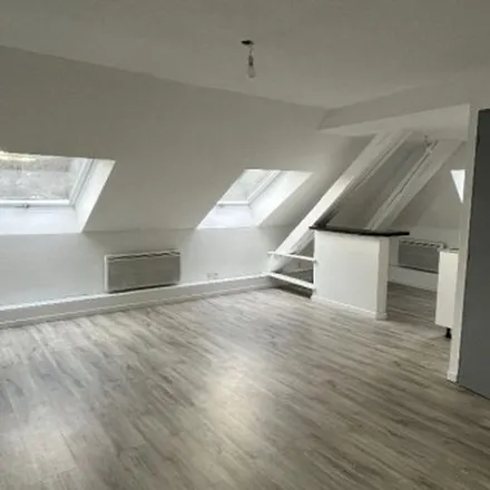Rent this 3 bed apartment on 17 Rue du Capitaine Finance in 25310 Hérimoncourt, France