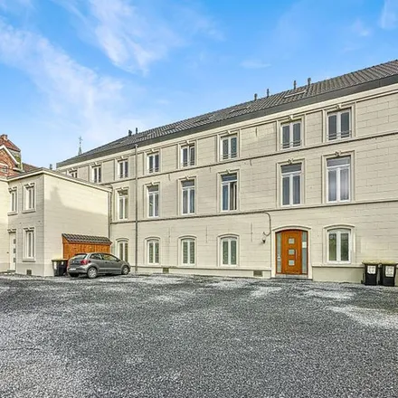 Image 8 - Chaussée du Rœulx 324, 7030 Mons, Belgium - Apartment for rent