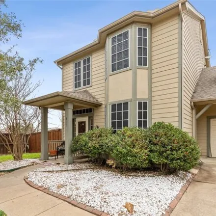 Buy this 2 bed house on 827 Carlton Road in Wylie, TX 75098