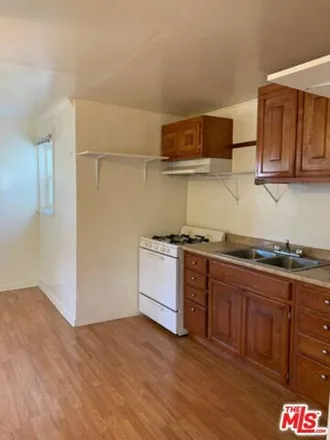 Rent this studio house on 3937 West 7th Street in Los Angeles, CA 90005