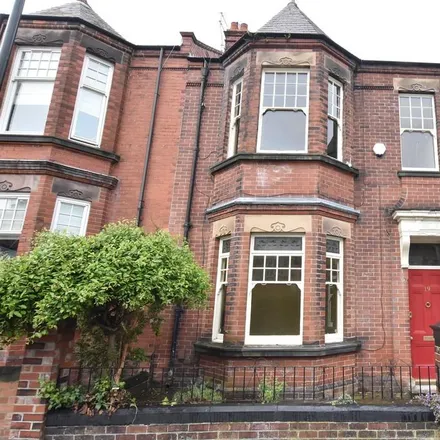 Rent this 5 bed townhouse on Ashwood Terrace in Sunderland, SR2 7ND
