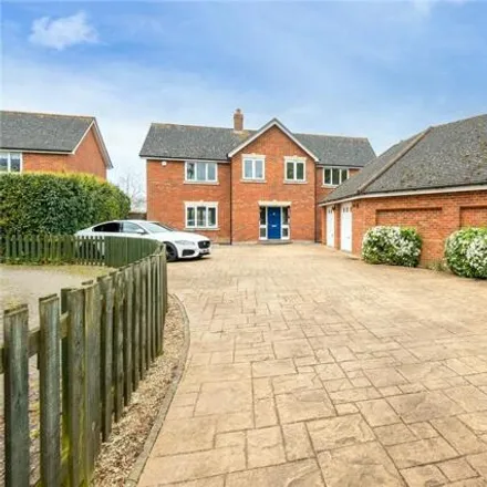 Buy this 5 bed house on Whalley Drive in Bletchley, MK3 6HX