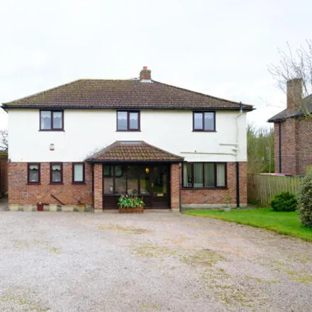 Buy this 4 bed house on Benhall Lane in Wilton, HR9 6AG