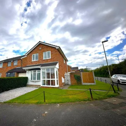 Rent this 3 bed house on Sheriff Drive in Quarry Bank, DY5 1UQ