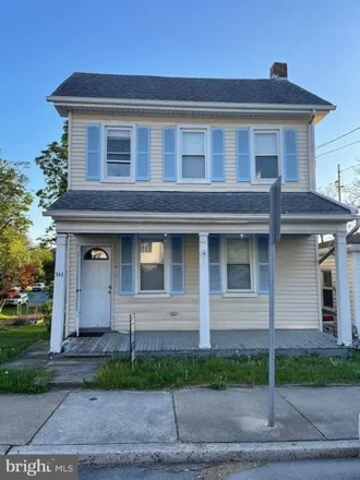 Buy this 2 bed house on 336-338 West Main Street in Dallastown, PA 17313