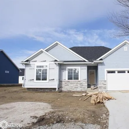 Image 1 - 2499 North Terrace Drive, Webster City, IA 50595, USA - House for sale