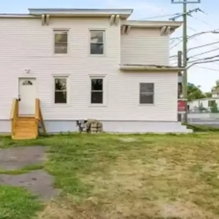 Rent this 1 bed room on 268 Washington Street in New Britain, CT 06051