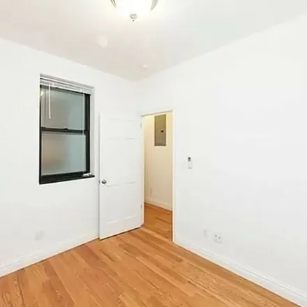 Image 3 - 749 9th Avenue, New York, NY 10019, USA - Apartment for rent
