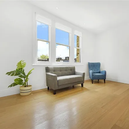 Rent this studio apartment on 8 Egerton Gardens Mews in London, SW3 2EH
