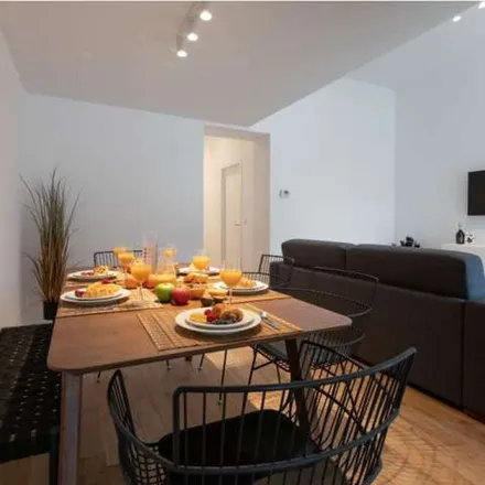Rent this 2 bed apartment on Rue de l'Automne - Herfststraat 12 in 1050 Ixelles - Elsene, Belgium