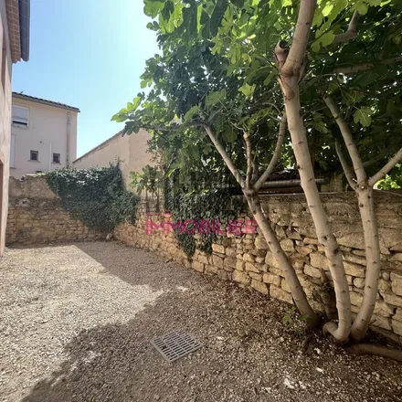 Rent this 1 bed apartment on 78 Avenue Victor Hugo in 84200 Carpentras, France