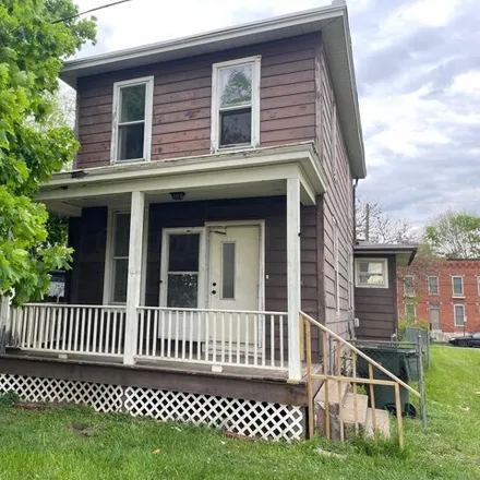 Buy this 2 bed house on 40 Gift Street in Columbus, OH 43215