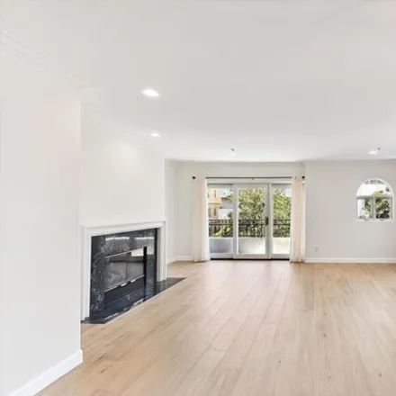 Image 7 - Wellesley Terrace, 1165 Wellesley Avenue, Los Angeles, CA 90049, USA - Condo for rent