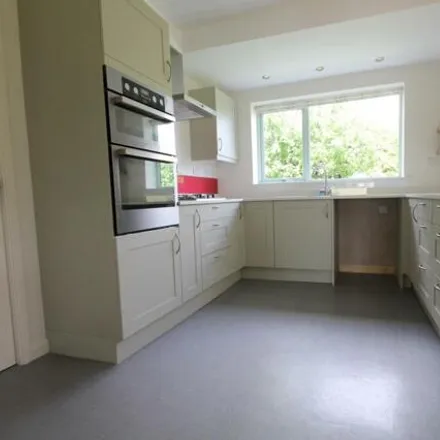 Image 3 - Queen's Walk, Stamford, PE9 2QF, United Kingdom - House for rent