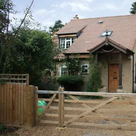 Rent this 4 bed house on Home Grove in 8 Burnt Close, Grantchester