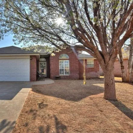 Rent this 3 bed house on 479 Oakridge Avenue in Lubbock, TX 79416