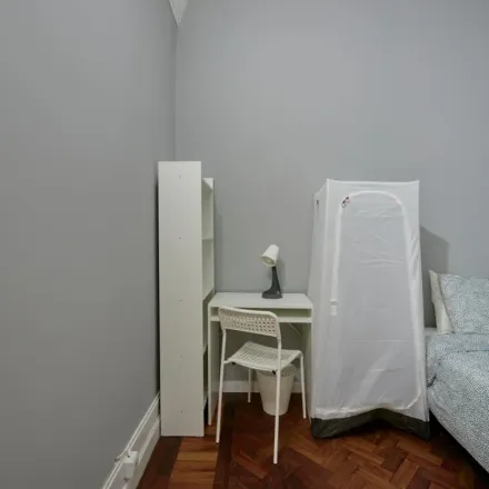 Image 6 - Avenida Elias Garcia 147, 1050-103 Lisbon, Portugal - Apartment for rent