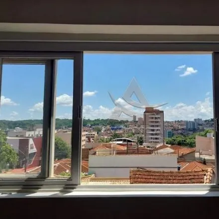 Buy this 2 bed apartment on Rua Vicente de Carvalho in Vila Seixas, Ribeirão Preto - SP