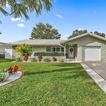 Buy this 2 bed house on 2555 Bramblewood Drive East in Mecca, Pinellas County