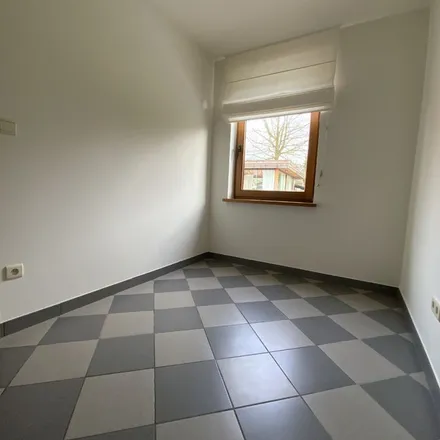 Rent this 3 bed apartment on Bredestraat / Pannewinning 62 in 3550 Heusden-Zolder, Belgium