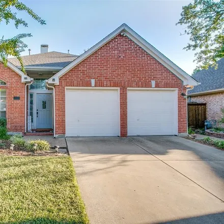 Buy this 4 bed house on 208 Wellington Road in Irving, TX 75063