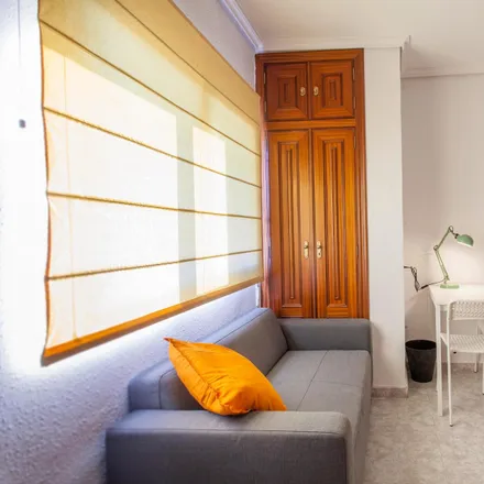 Image 4 - Carrer de Sagunt, 46003 Valencia, Spain - Room for rent