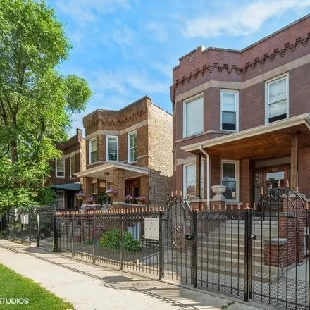 Buy this 6 bed duplex on Beat 2534 in 4229 West Potomac Avenue, Chicago