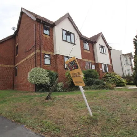 Buy this 1 bed apartment on Hemmells in High Road, Basildon