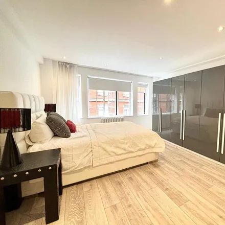 Rent this 2 bed apartment on Knightsbridge Court in 12 Sloane Street, London