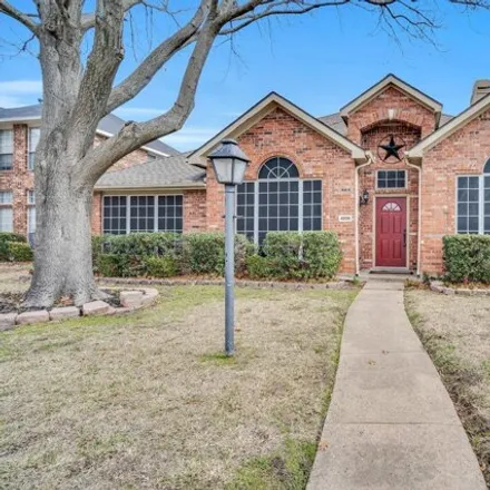 Buy this 4 bed house on 4806 Clay Dr in Rowlett, Texas