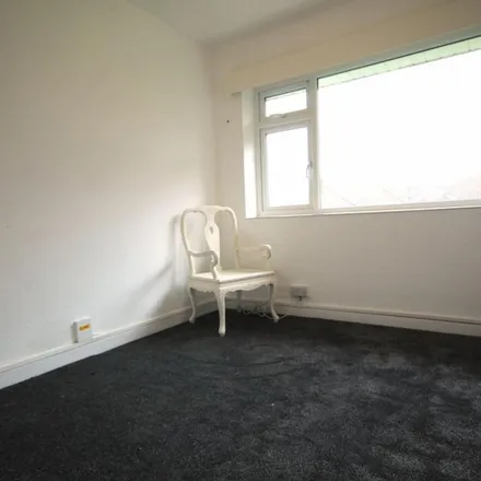 Rent this 3 bed apartment on unnamed road in London, NW9 8NE