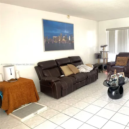 Image 9 - 3850 Northwest 202nd Street, Riviera Mobile Park, Miami Gardens, FL 33055, USA - House for sale