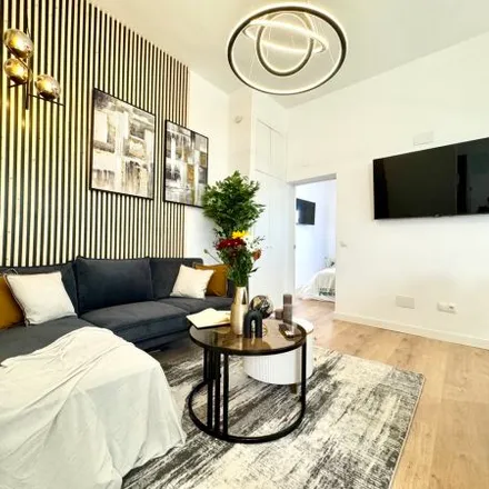 Rent this 4 bed apartment on Calle de la Luna in 3, 28004 Madrid