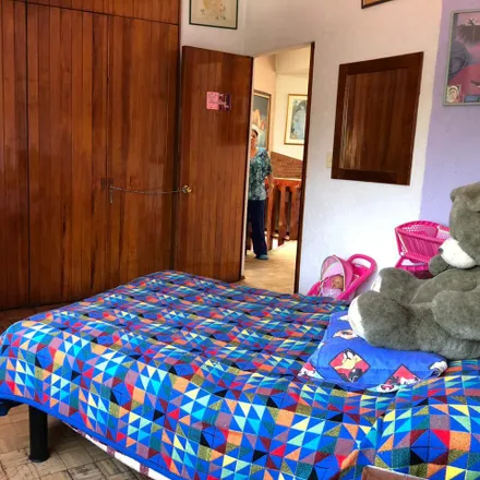 Rent this 3 bed house on Cerrada Halcones in Colonia Ocotillos, 01720 Santa Fe