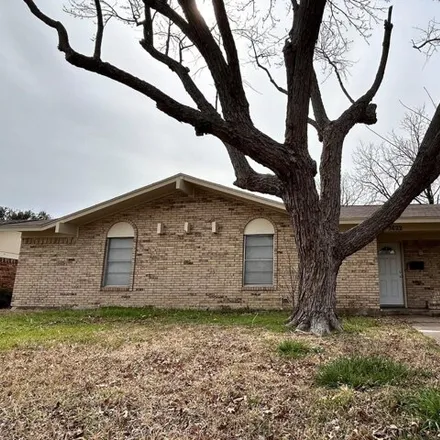Rent this 3 bed house on 3672 Gray Drive in Mesquite, TX 75150