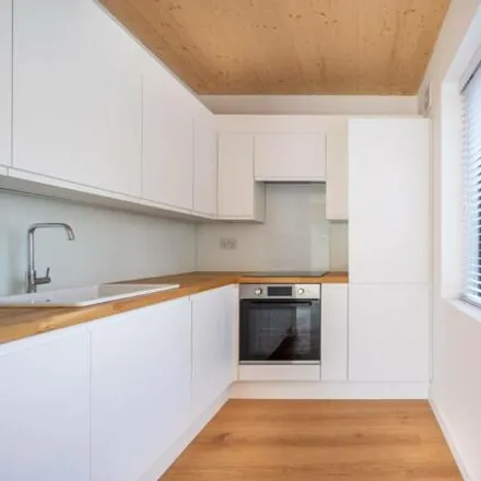 Rent this 3 bed apartment on 119e Chobham Road in London, E15 1LX