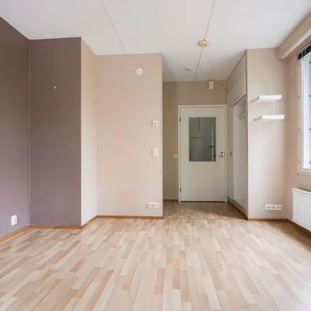 Rent this 2 bed apartment on Marjaniementie 66 in 00930 Helsinki, Finland