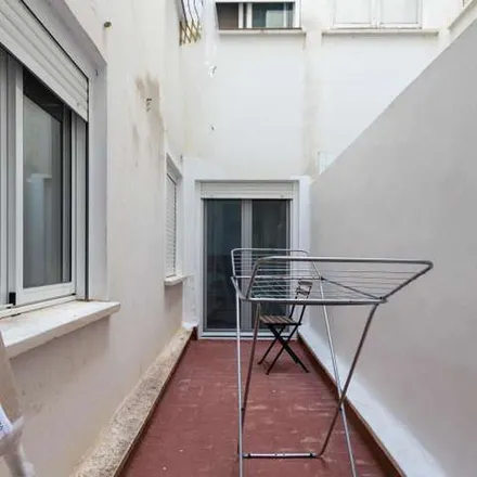 Image 8 - Carrer del Comte d'Almenara, 27, 46011 Valencia, Spain - Apartment for rent