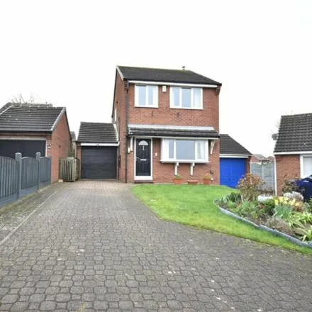 Buy this 3 bed house on Colton Garth in Colton, LS15 9EG