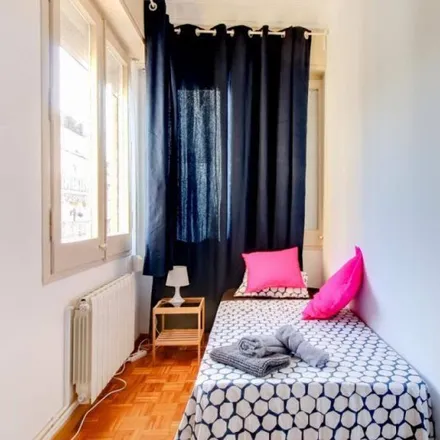 Rent this 1studio room on Carrer de Muntaner in 172, 08001 Barcelona
