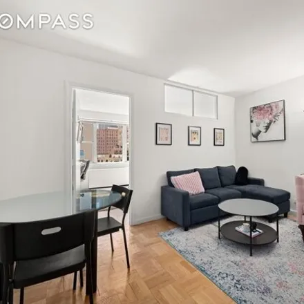 Image 7 - 155 East 34th Street, New York, NY 10016, USA - Condo for sale