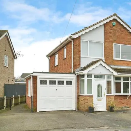 Buy this 3 bed house on Valley Road in Ibstock, LE67 6NY
